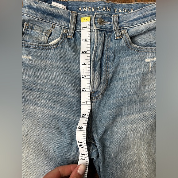EUC Women’s American Eagle Ripped Jeans Sz 000 - Picture 3 of 8